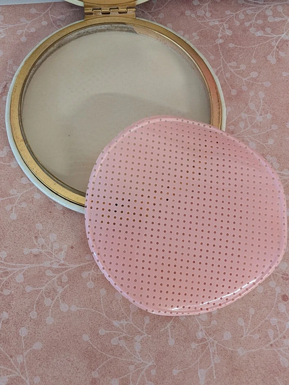 Vintage oversized round